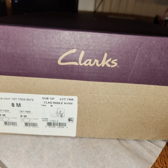 Clarks Riddle Avant Boots NWT - Picture 2 of 8